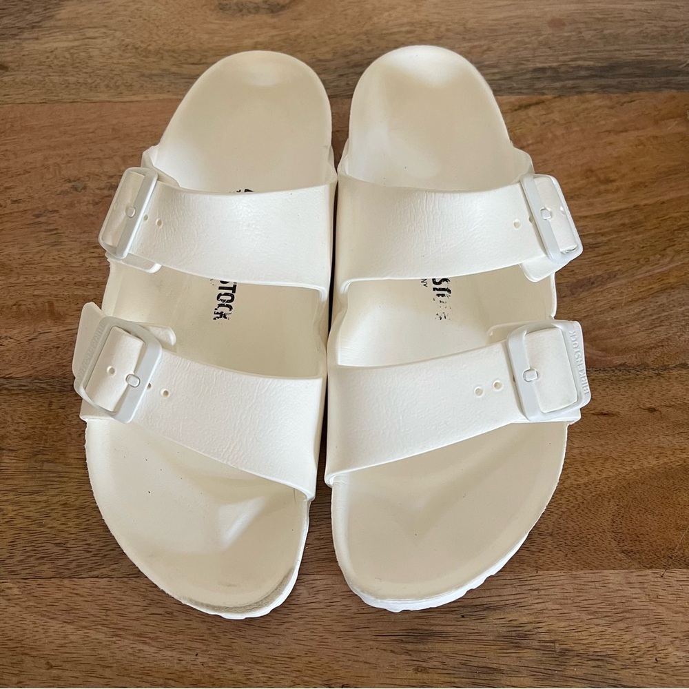 BIRKENSTOCK Arizona Essentials Eva Sandals White- Size 40 , M7-7.5 W9-95